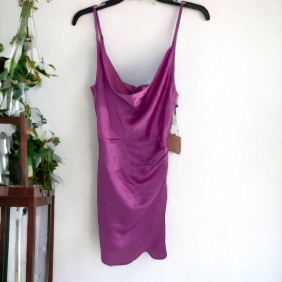 Superdown Arezo Cowl Wrap Dress by Revolve Size Medium - Picture 12 of 12